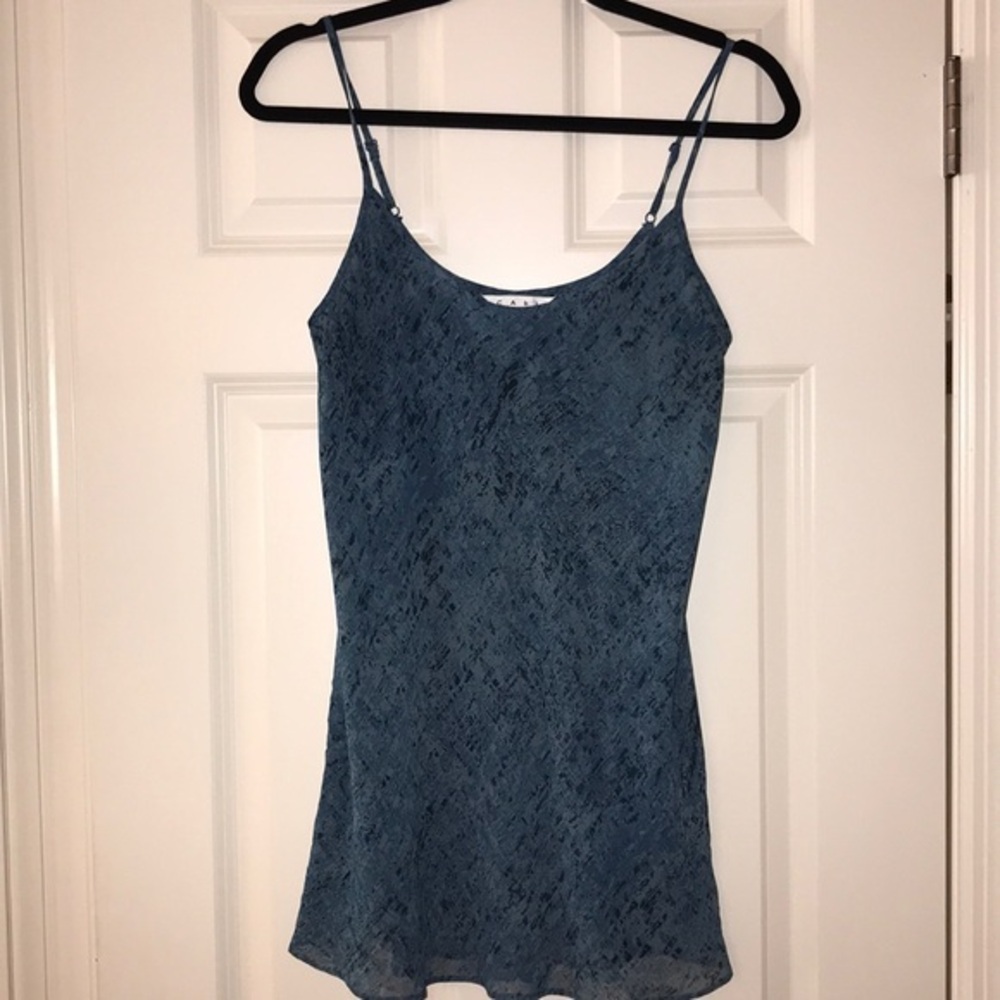 CAbi double layer cami w/adjustable straps SzSmall